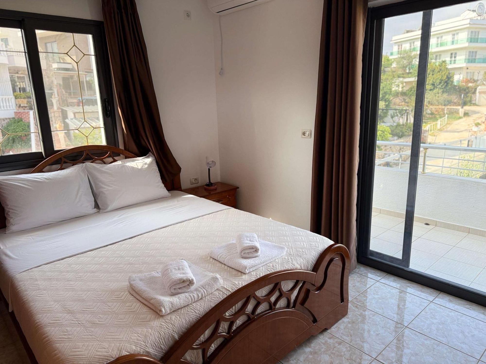 Apartment Vila Bilali